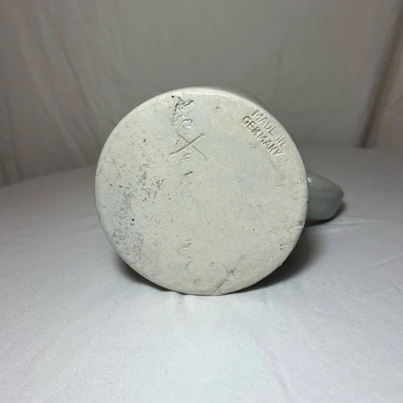 Vintage 1970s Hofbrauhaus 1L 7" Beer Stein - Made in Germany - EUC - Picture 4 of 5